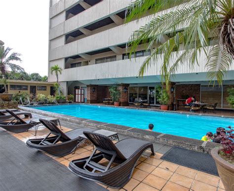 Copacabana Apartment Hotel, Manila .